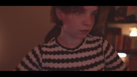 Snapshot of running_with_the_wolves chatting on November 2025 11:25:02 PM Elena online show from November 2025 11:25:02 PM