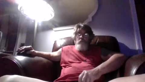 Snapshot of runningaround60 chatting on September 2025 03:01:01 AM runningaround60 online show from September 2025 03:01:01 AM