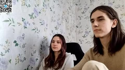 Lisa and Vlad online show from April 2026 07:31:01 AM
