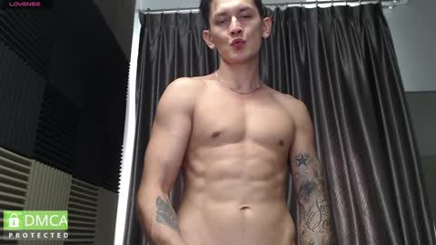 Snapshot of rustynf1tz chatting on January 2025 03:03:02 AM MillionDollarGuy online show from January 2025 03:03:02 AM