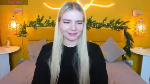 Snapshot of ruthbryant chatting on November 2025 01:53:01 AM ruthbryant online show from November 2025 01:53:01 AM