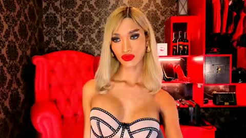 Snapshot of ruthrocero chatting on February 2025 09:23:02 PM Ruth Evangelista online show from February 2025 09:23:02 PM