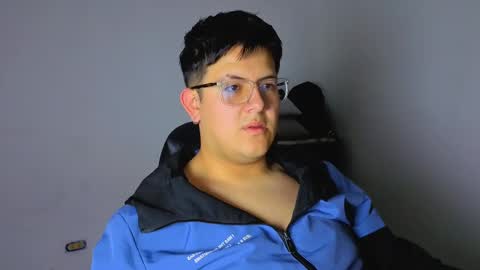 Snapshot of ryan_doretti chatting on September 2025 11:01:01 AM Ryan online show from September 2025 11:01:01 AM