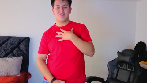 Snapshot of ryan_doretti chatting on October 2025 02:13:01 PM Ryan online show from October 2025 02:13:01 PM