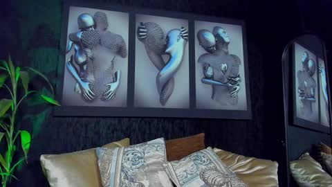 Ryan independent model online show from December 2024 11:07:01 PM