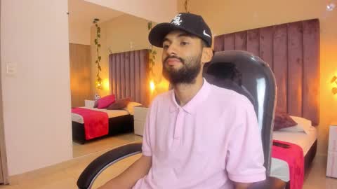 Snapshot of ryan_jackson_ chatting on November 2025 04:15:02 AM ryan_jackson_ online show from November 2025 04:15:02 AM