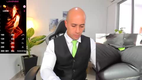 ryan_master_ online show from January 2025 03:12:01 PM