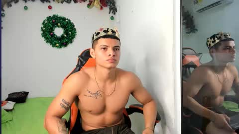ryan_myerz online show from December 2025 07:32:01 PM