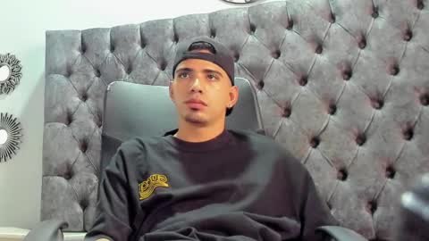 Ryan online show from February 2025 08:31:01 PM