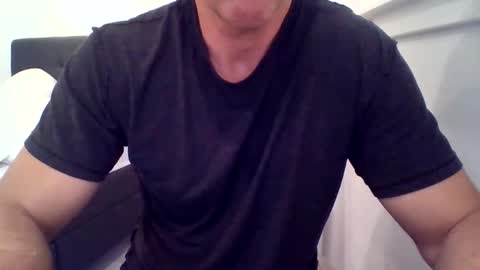 Snapshot of ryand066 chatting on May 2026 11:46:02 PM ryand066 online show from May 2026 11:46:02 PM