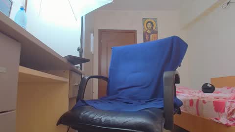 Snapshot of ryanstone_ chatting on June 2026 03:36:01 PM Ryanstone online show from June 2026 03:36:01 PM