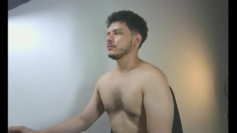 Ryl online show from December 2025 09:05:02 AM