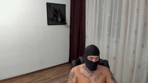 s1nmaster online show from October 2025 08:21:02 PM