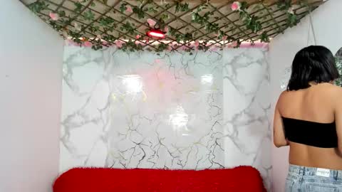 s_d_b_hot online show from May 2026 06:06:01 PM
