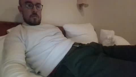 s_i_q online show from September 2025 07:16:01 PM