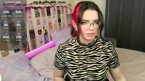 Snapshot of s_katekisa_ss chatting on February 2025 02:14:02 PM Kate online show from February 2025 02:14:02 PM