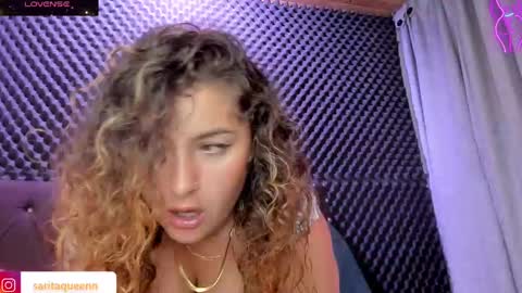 Snapshot of saara__queen chatting on December 2024 06:24:02 AM saara__queen online show from December 2024 06:24:02 AM