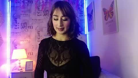 1 online show from November 2025 11:54:02 AM