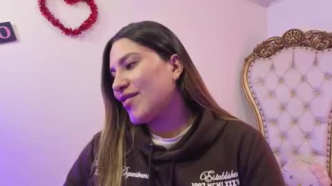 saaya_tay online show from November 2025 03:07:01 AM