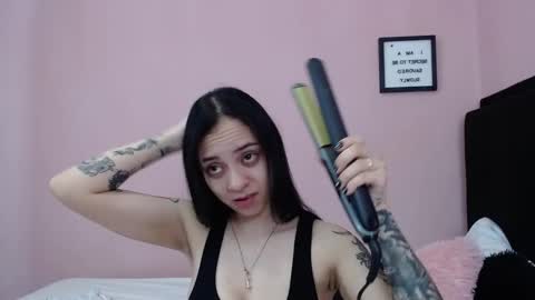 Snapshot of sabbrand_ chatting on September 2025 06:46:02 PM           online show from September 2025 06:46:02 PM
