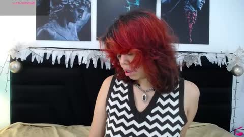 Snapshot of sabinamerchetti_ chatting on December 2024 07:11:02 PM Sabina Merchetti online show from December 2024 07:11:02 PM