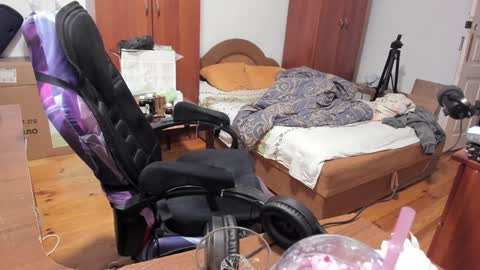 Snapshot of saboda chatting on December 2024 07:52:02 PM 1141323 my Lord Mister Max moms treasure online show from December 2024 07:52:02 PM