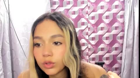 Snapshot of sabrina_adams01 chatting on February 2025 12:27:02 PM Sabrina Adams online show from February 2025 12:27:02 PM