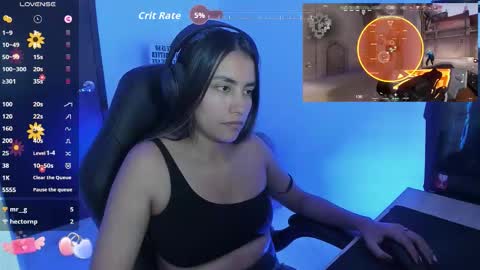 Angie  online show from October 2025 06:38:02 PM