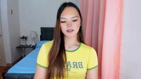 sabrina_hilson online show from September 2025 04:00:01 PM