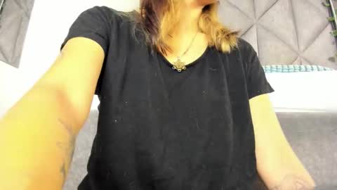 S A B R I N A  online show from December 2025 11:36:02 AM