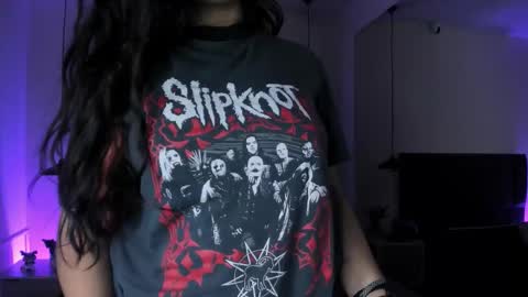 Sabrina  online show from November 2025 11:32:01 AM