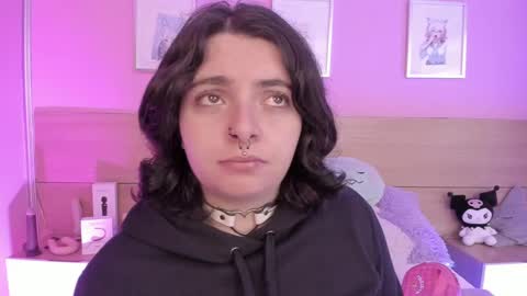 Ig  online show from February 2025 12:25:02 PM