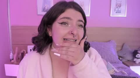 Ig  online show from February 2025 10:54:01 PM