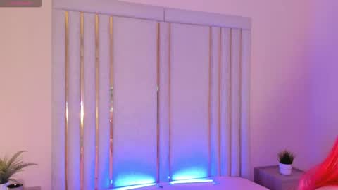 Mara online show from October 2025 04:02:01 AM