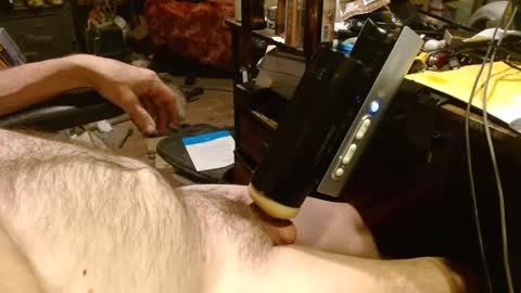 safety_fist online show from January 2026 02:39:02 AM