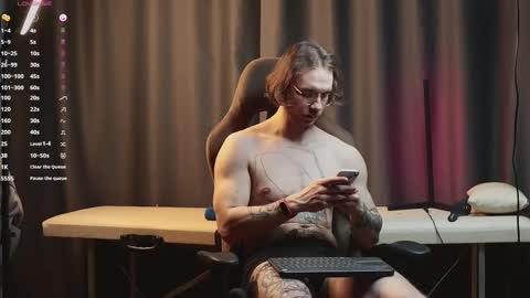 Adam online show from February 2025 06:54:01 AM