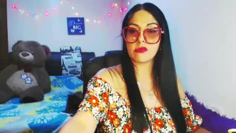 Karina online show from November 2025 02:55:01 AM