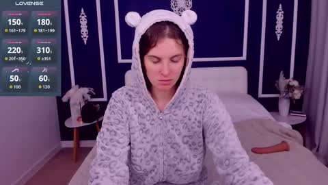 Adel online show from November 2025 08:06:01 AM