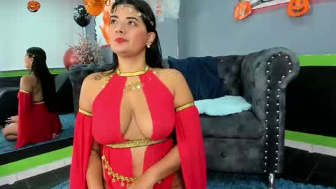 Sailon online show from October 2025 02:40:01 PM