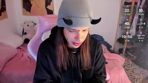 Rose online show from October 2025 08:29:02 PM