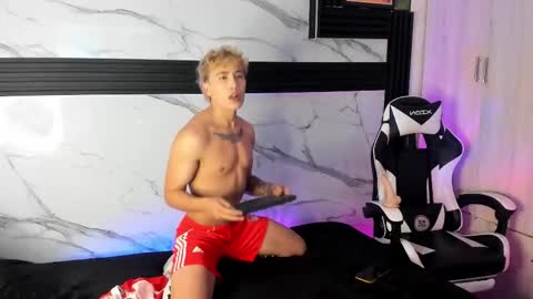 Juan online show from November 2025 07:51:02 AM