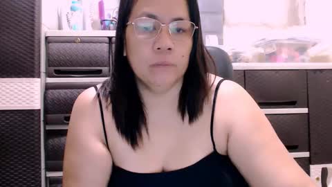 Snapshot of saint_flowerxxx chatting on October 2025 10:36:01 PM saint_flowerxxx online show from October 2025 10:36:01 PM