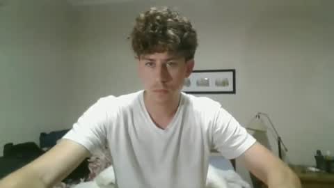 saint_nott online show from December 2025 02:32:02 AM