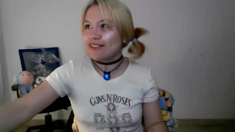 Saku online show from November 2025 02:32:01 AM