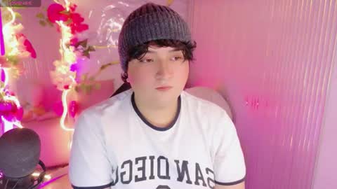 Snapshot of sakura_tay1 chatting on July 2026 02:33:02 AM sakura online show from July 2026 02:33:02 AM