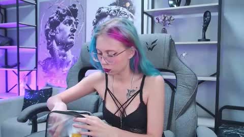 sakurabliss online show from December 2025 02:53:01 AM