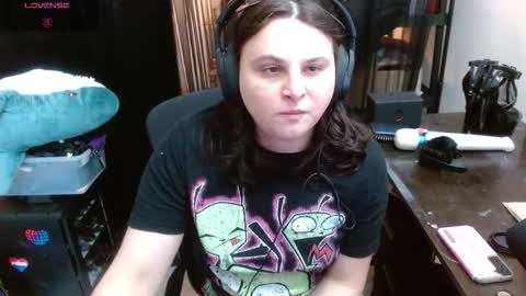 salacious_bunny online show from February 2026 02:48:02 PM