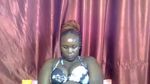 Snapshot of sally_bee1 chatting on June 2026 08:18:02 AM sally_bee1 online show from June 2026 08:18:02 AM