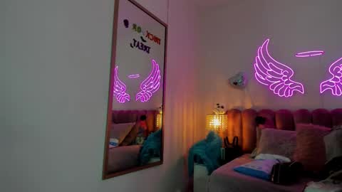 miss Sally online every night from 1am to 8am  Colombia time online show from November 2025 03:35:01 PM