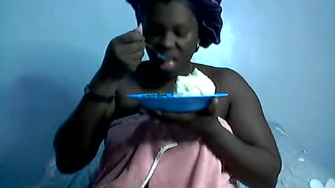 Snapshot of salmah2 chatting on June 2026 03:18:01 PM salmah2 online show from June 2026 03:18:01 PM